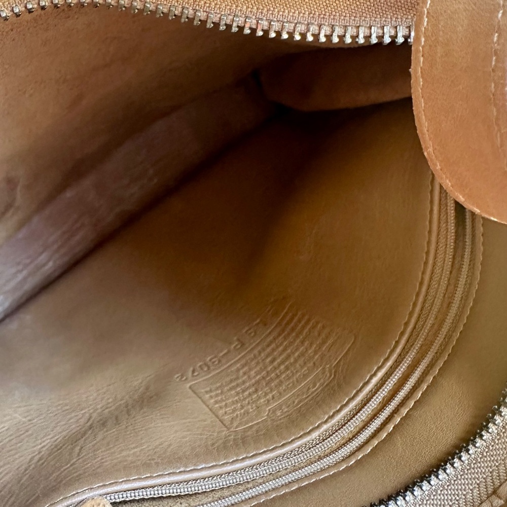 Vintage Coach Andrea Bucket  Camel Light BrowN - Picture 6 of 9